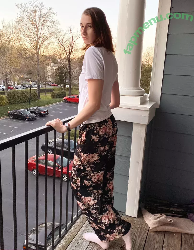 blissfulellie nude photo #0025 (Ellie Burns / EllieBlissful)