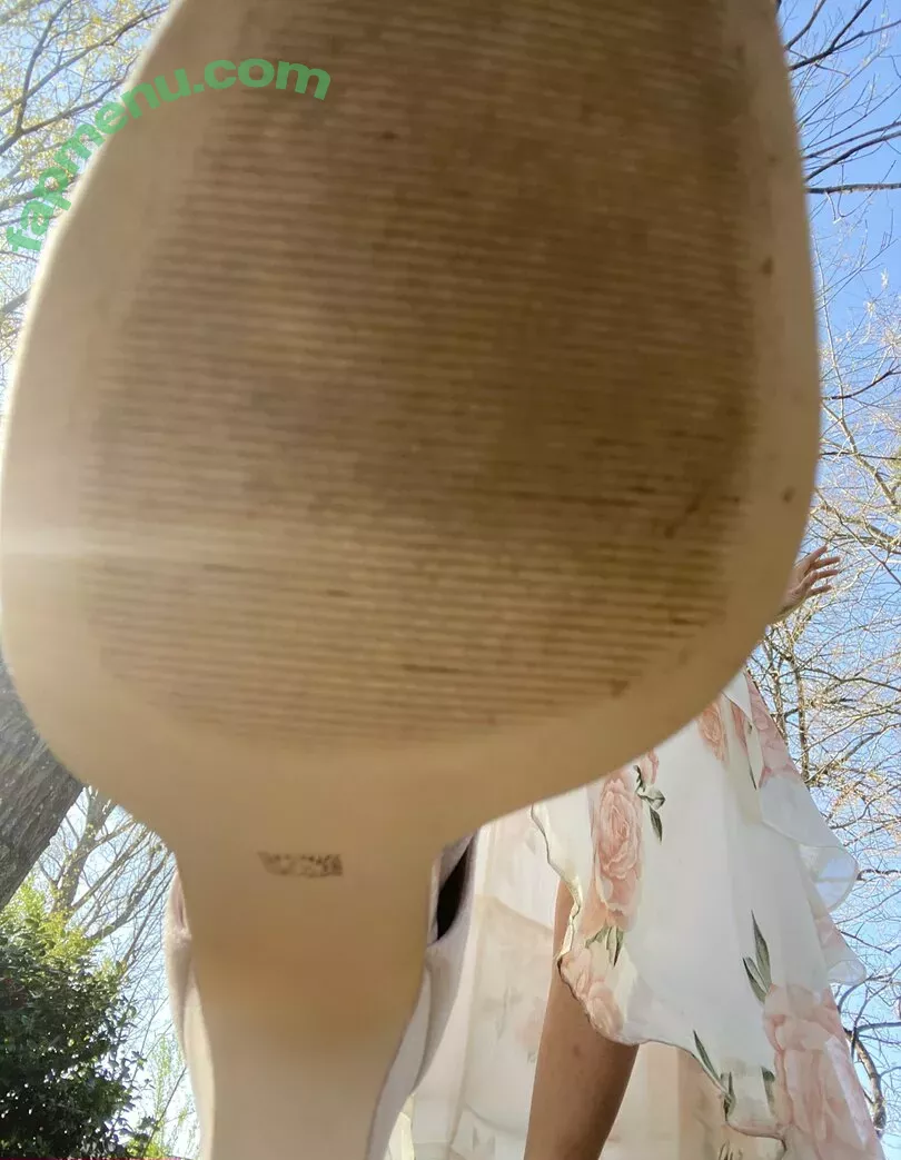 blissfulellie nude photo #0044 (Ellie Burns / EllieBlissful)