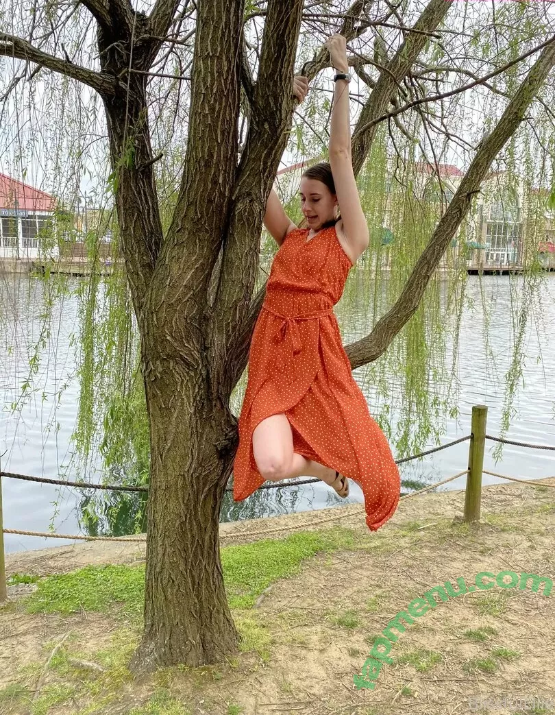 blissfulellie nude photo #0088 (Ellie Burns / EllieBlissful)