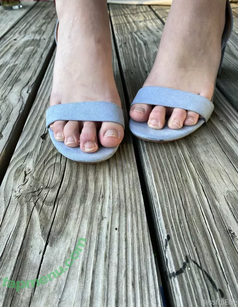 blissfulellie nude photo #0130 (Ellie Burns / EllieBlissful)