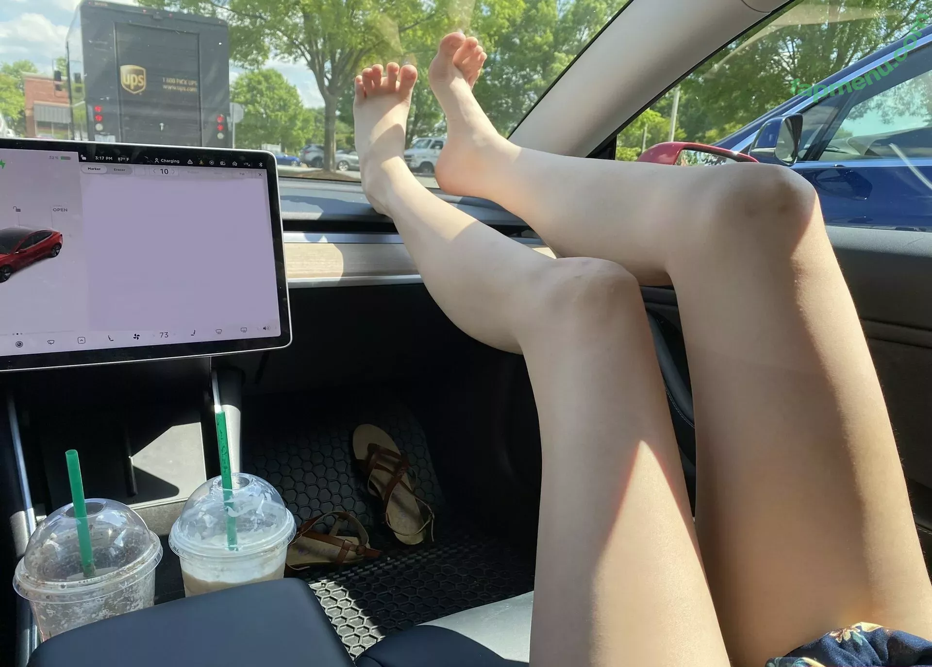 blissfulellie nude photo #0153 (Ellie Burns / EllieBlissful)