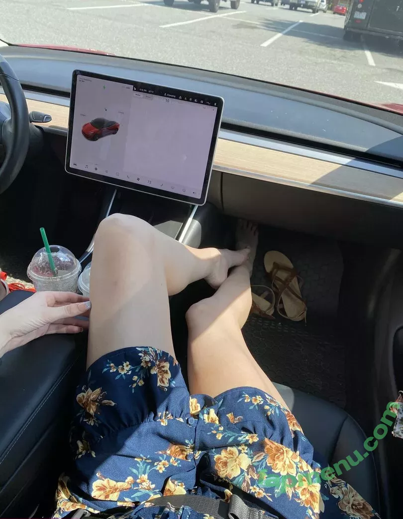 blissfulellie nude photo #0161 (Ellie Burns / EllieBlissful)