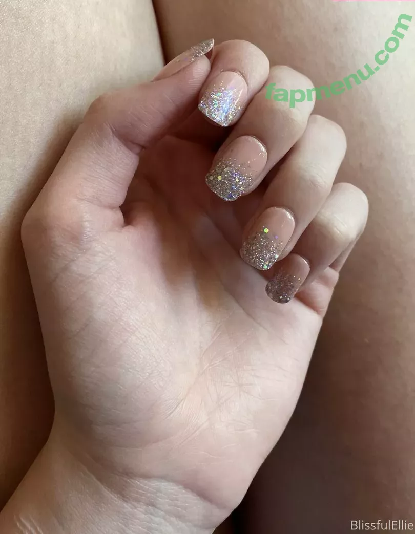 blissfulellie nude photo #0163 (Ellie Burns / EllieBlissful)