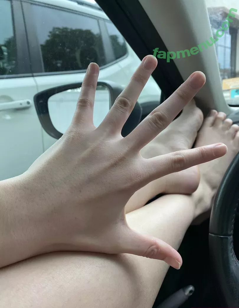 blissfulellie nude photo #0166 (Ellie Burns / EllieBlissful)