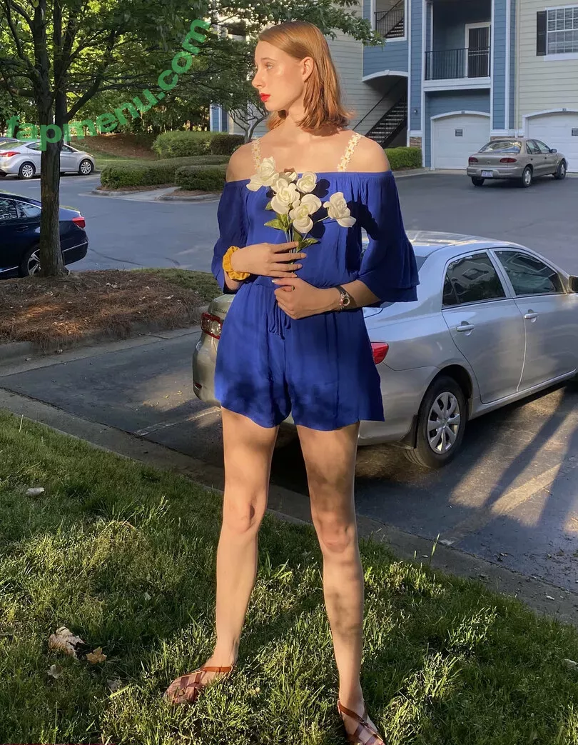 blissfulellie nude photo #0177 (Ellie Burns / EllieBlissful)