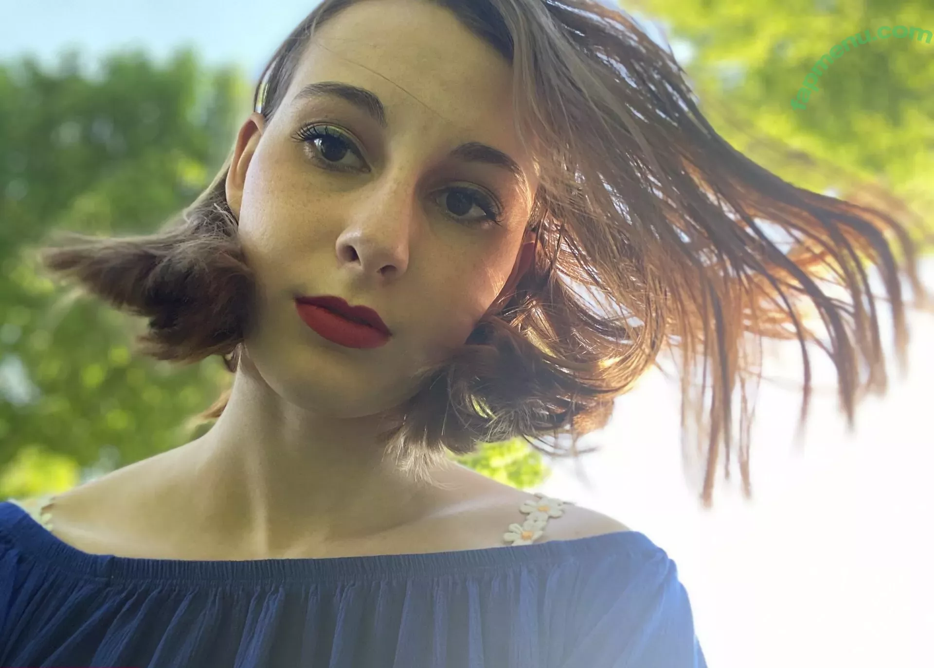 blissfulellie nude photo #0191 (Ellie Burns / EllieBlissful)