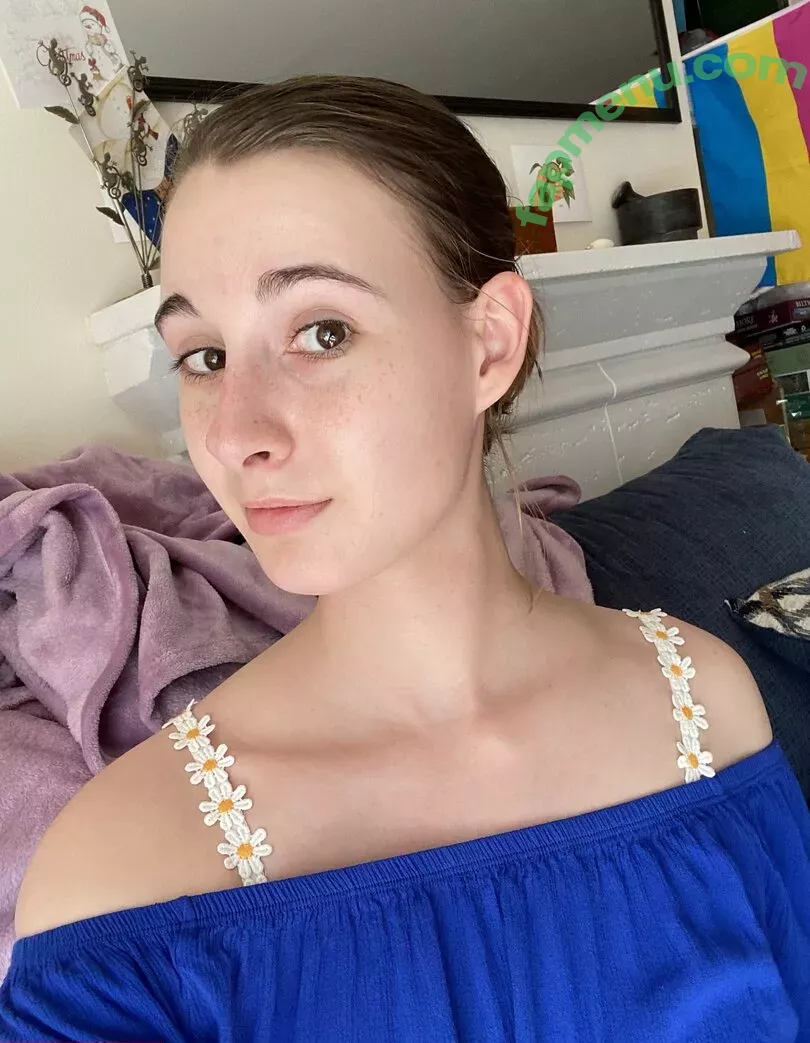 blissfulellie nude photo #0206 (Ellie Burns / EllieBlissful)