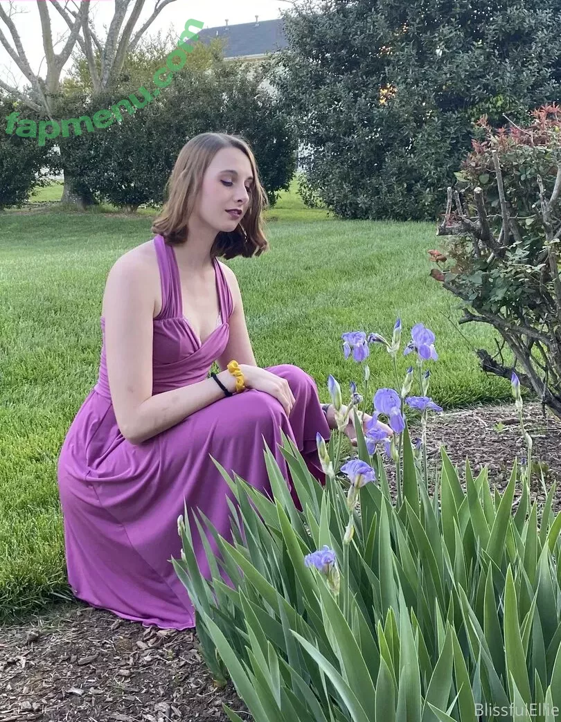 blissfulellie nude photo #0217 (Ellie Burns / EllieBlissful)