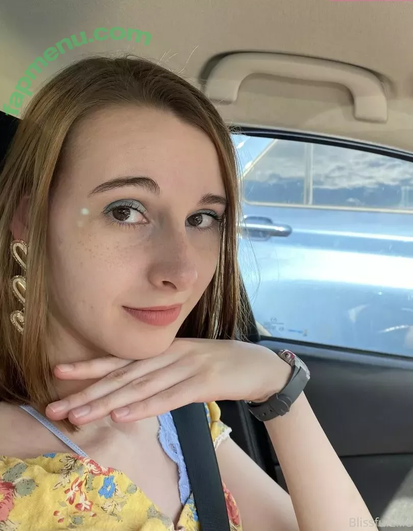 blissfulellie nude photo #0239 (Ellie Burns / EllieBlissful)