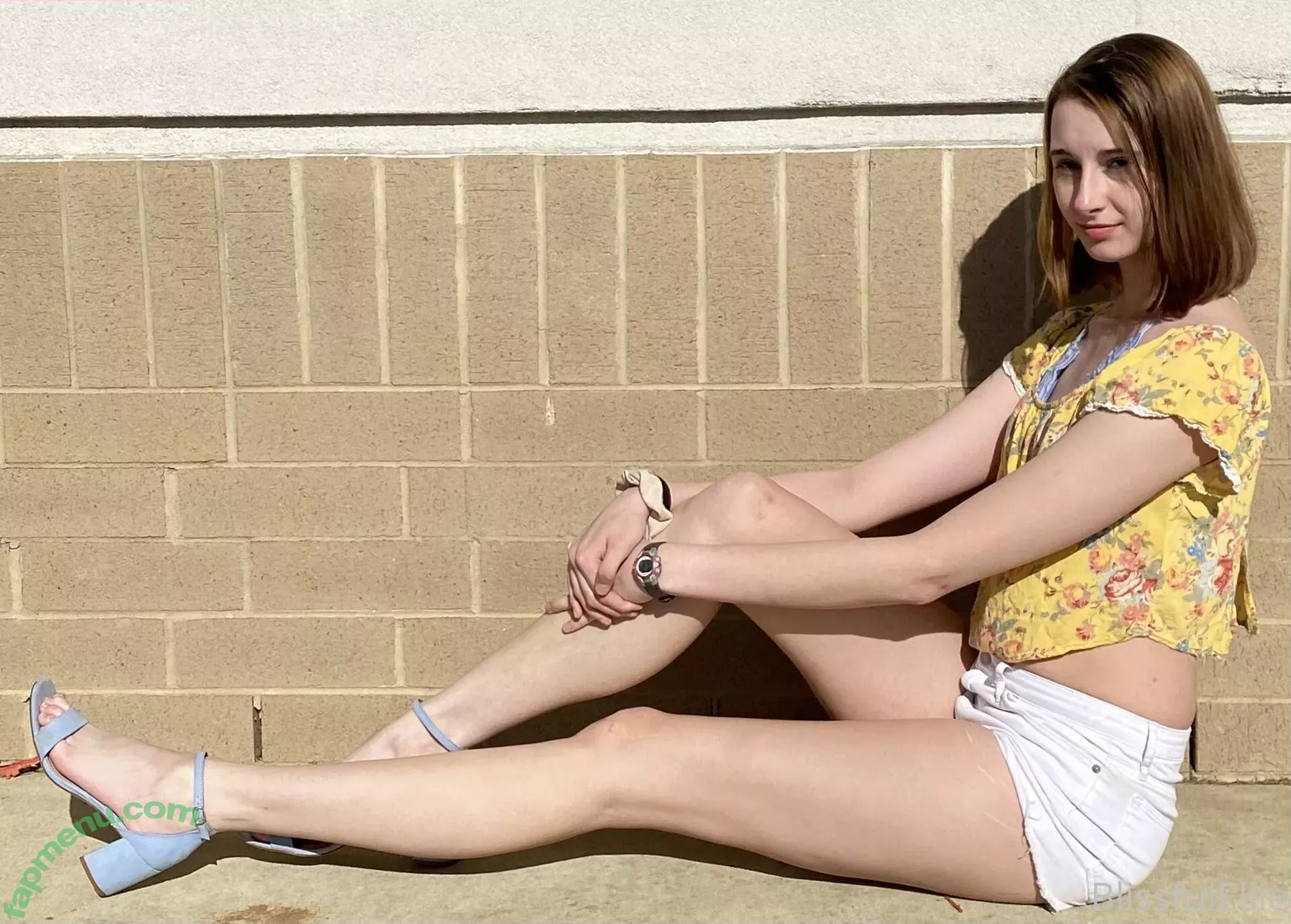 blissfulellie nude photo #0260 (Ellie Burns / EllieBlissful)