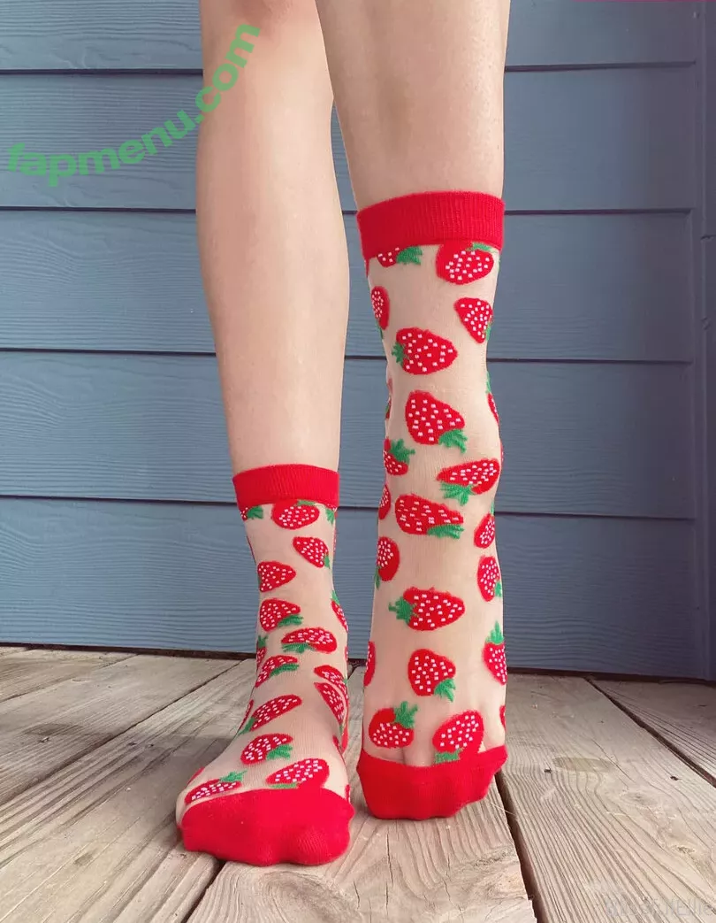 blissfulellie nude photo #0302 (Ellie Burns / EllieBlissful)