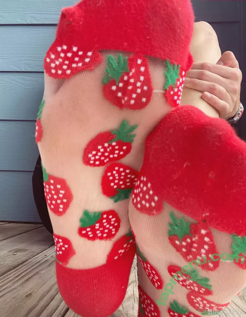 blissfulellie nude photo #0309 (Ellie Burns / EllieBlissful)