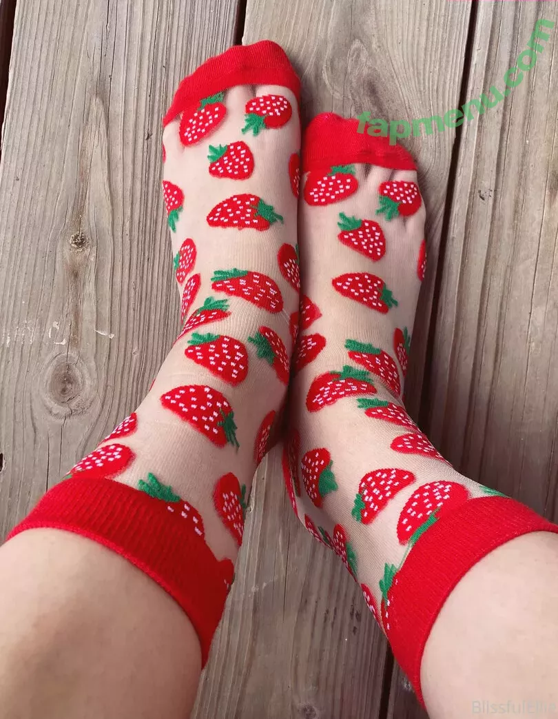 blissfulellie nude photo #0310 (Ellie Burns / EllieBlissful)