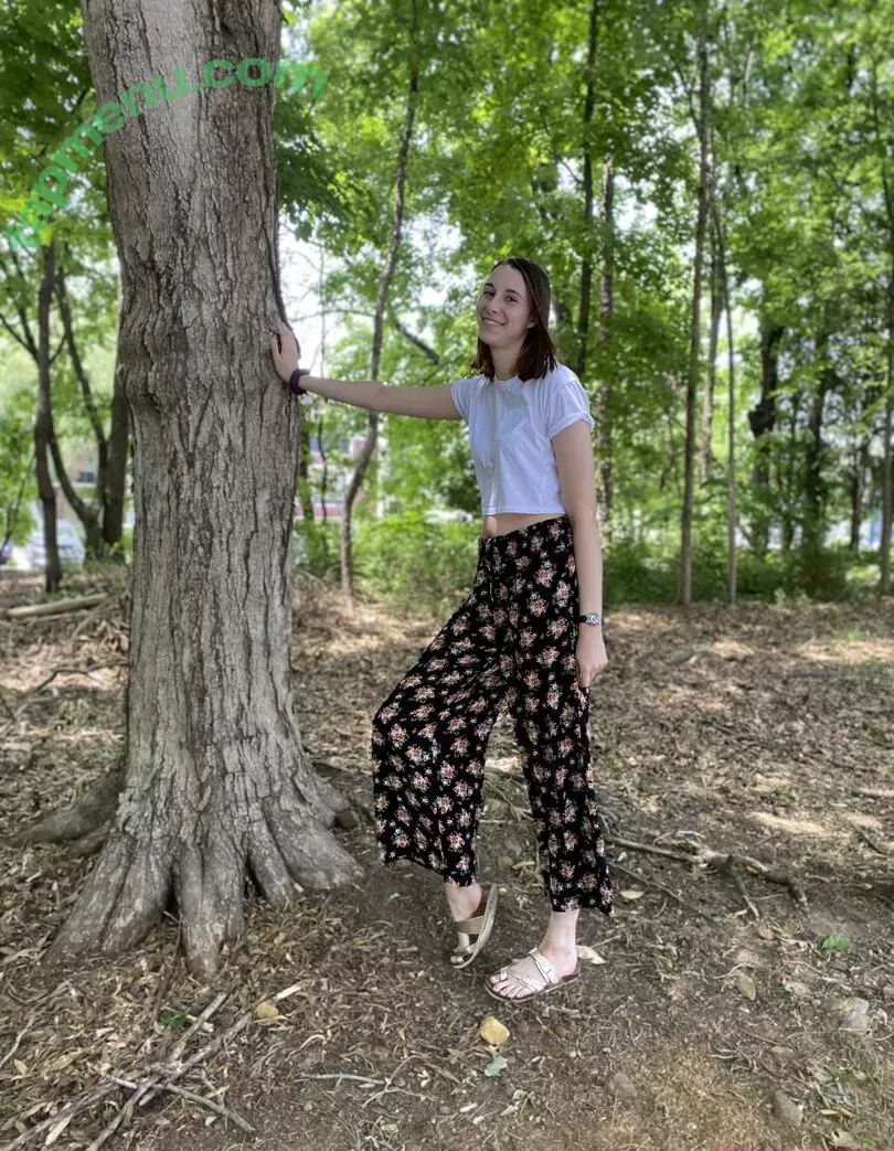 blissfulellie nude photo #0406 (Ellie Burns / EllieBlissful)