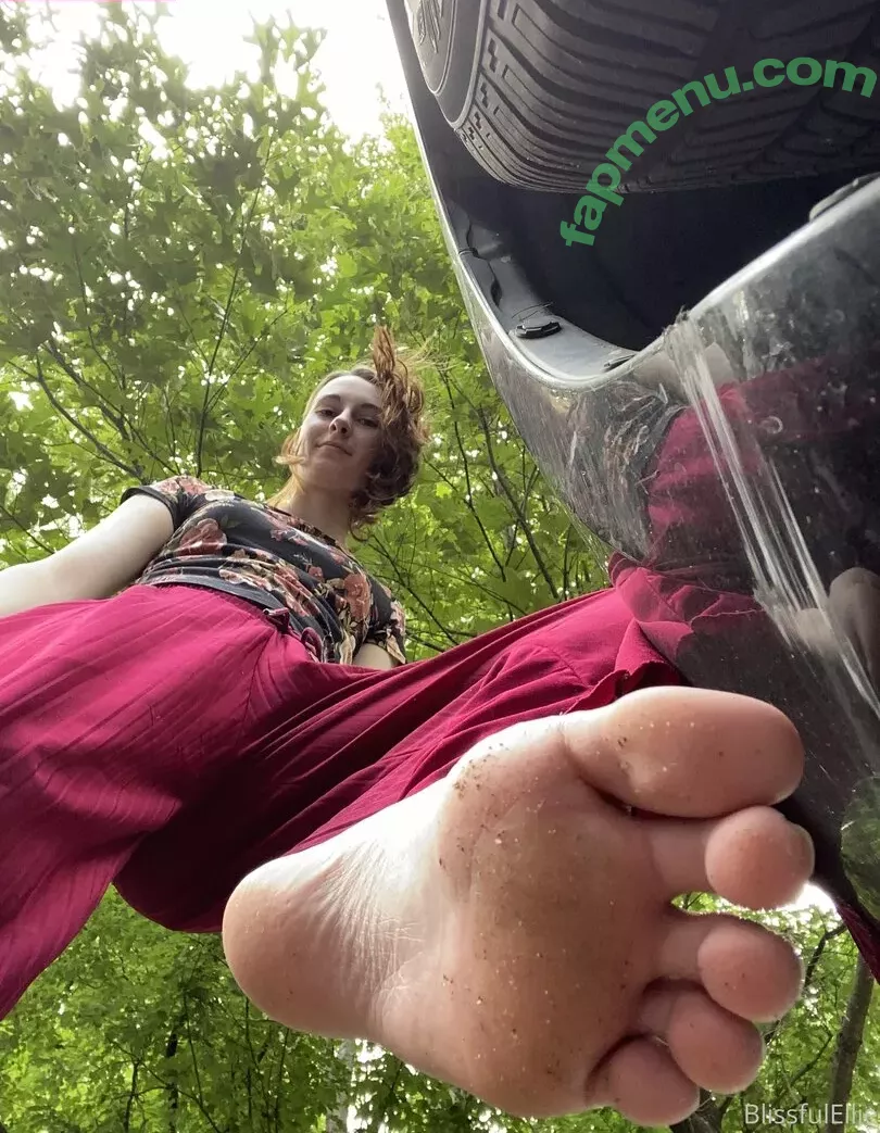 blissfulellie nude photo #0420 (Ellie Burns / EllieBlissful)