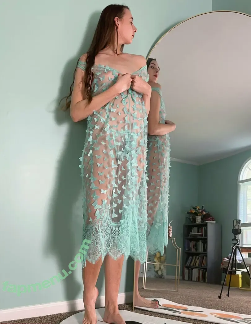 blissfulellie nude photo #1717 (blissfulellie)