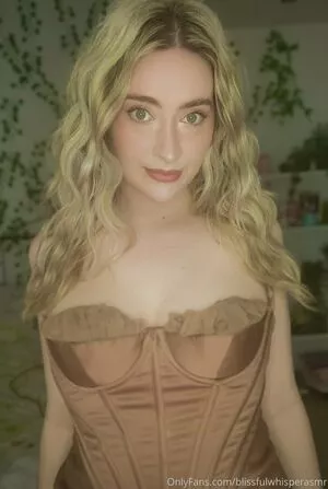 blissfulwhisperasmr / blissfulasmryt nude photo #0067