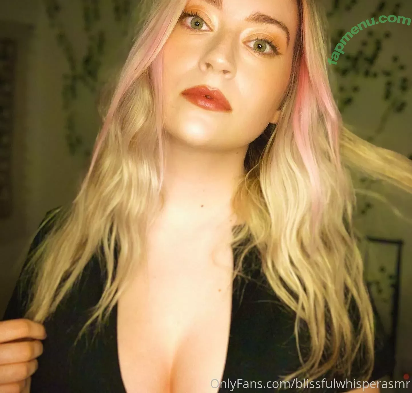 blissfulwhisperasmr nude photo #0009 (blissfulasmryt)