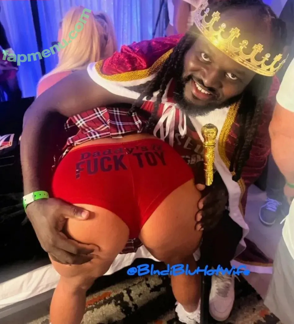 BlndiBluHotWife nude photo #0001 (BlndiBluHotWife)