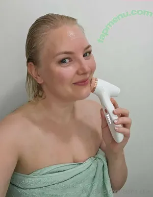  nude photo #0001
