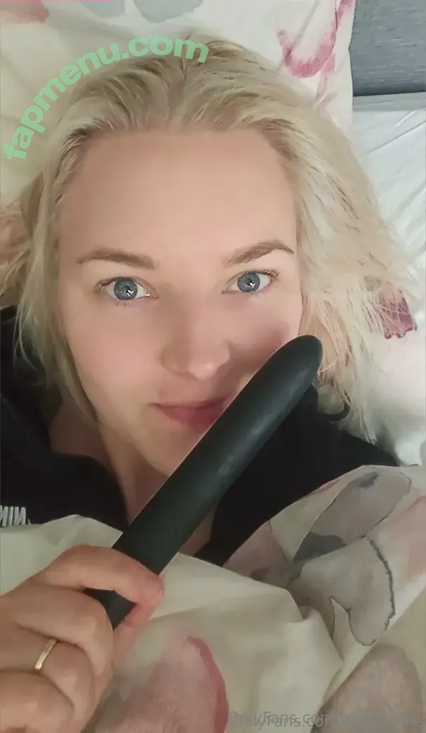 blond.ellie nude photo #0044 (blond.ellie)