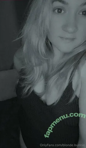 blonde.bunnie / xomgitsbunnie nude photo #0008