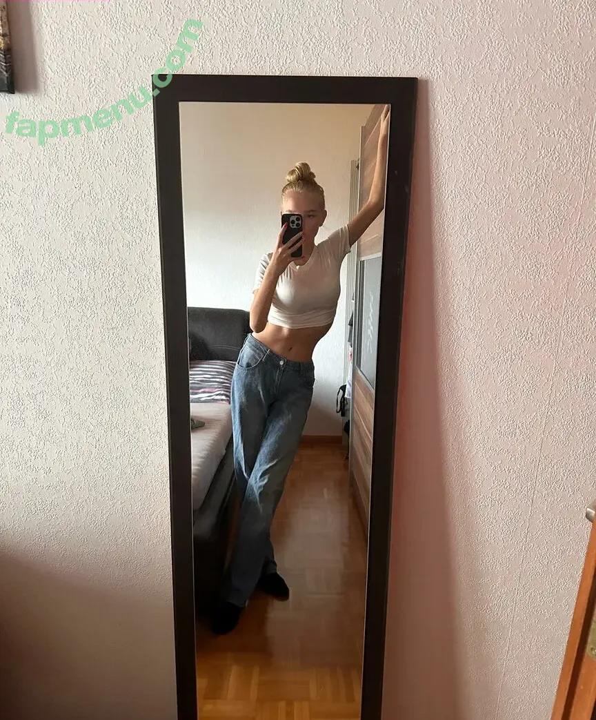blonde_vivi nude photo #0135 (blonde_vivi)