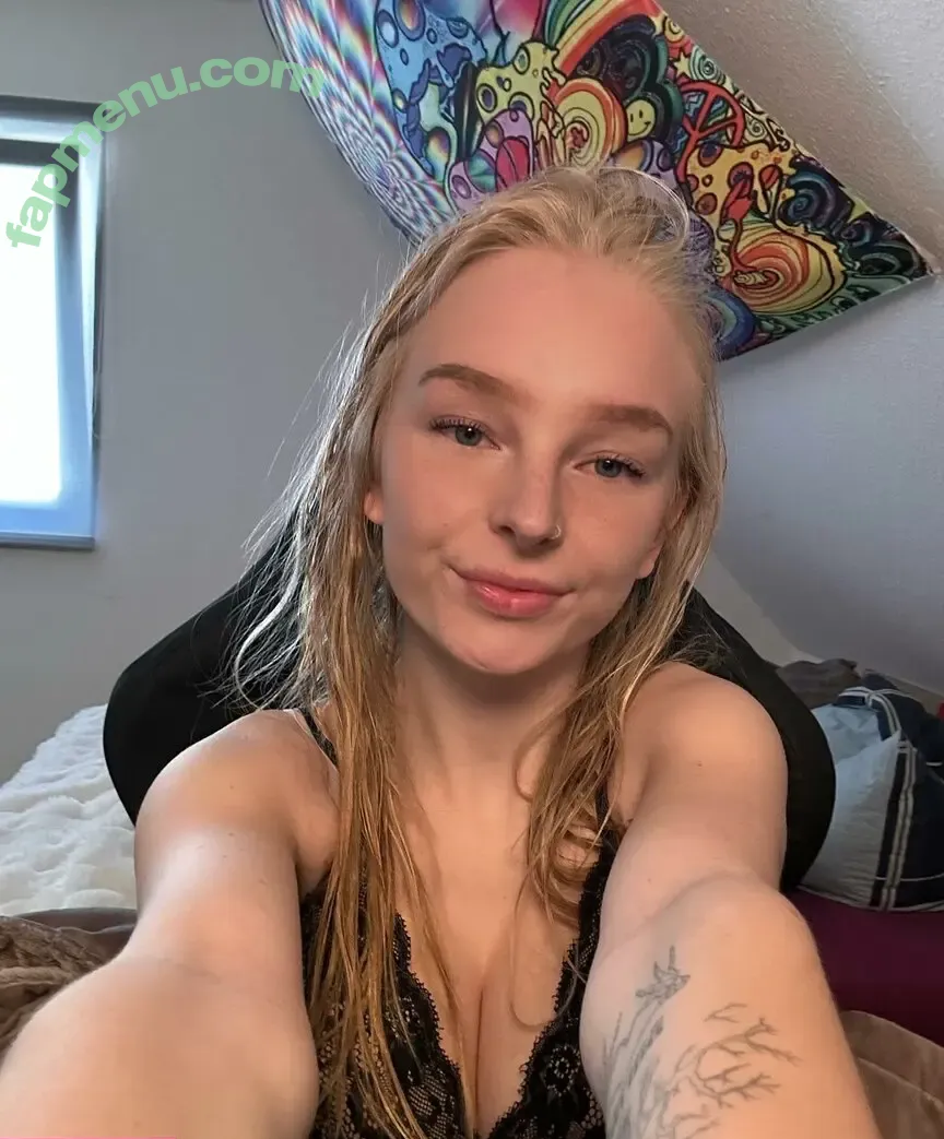 blonde_vivi nude photo #0159 (blonde_vivi)