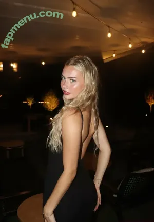 blondeariah / messy.blonde nude photo #0006