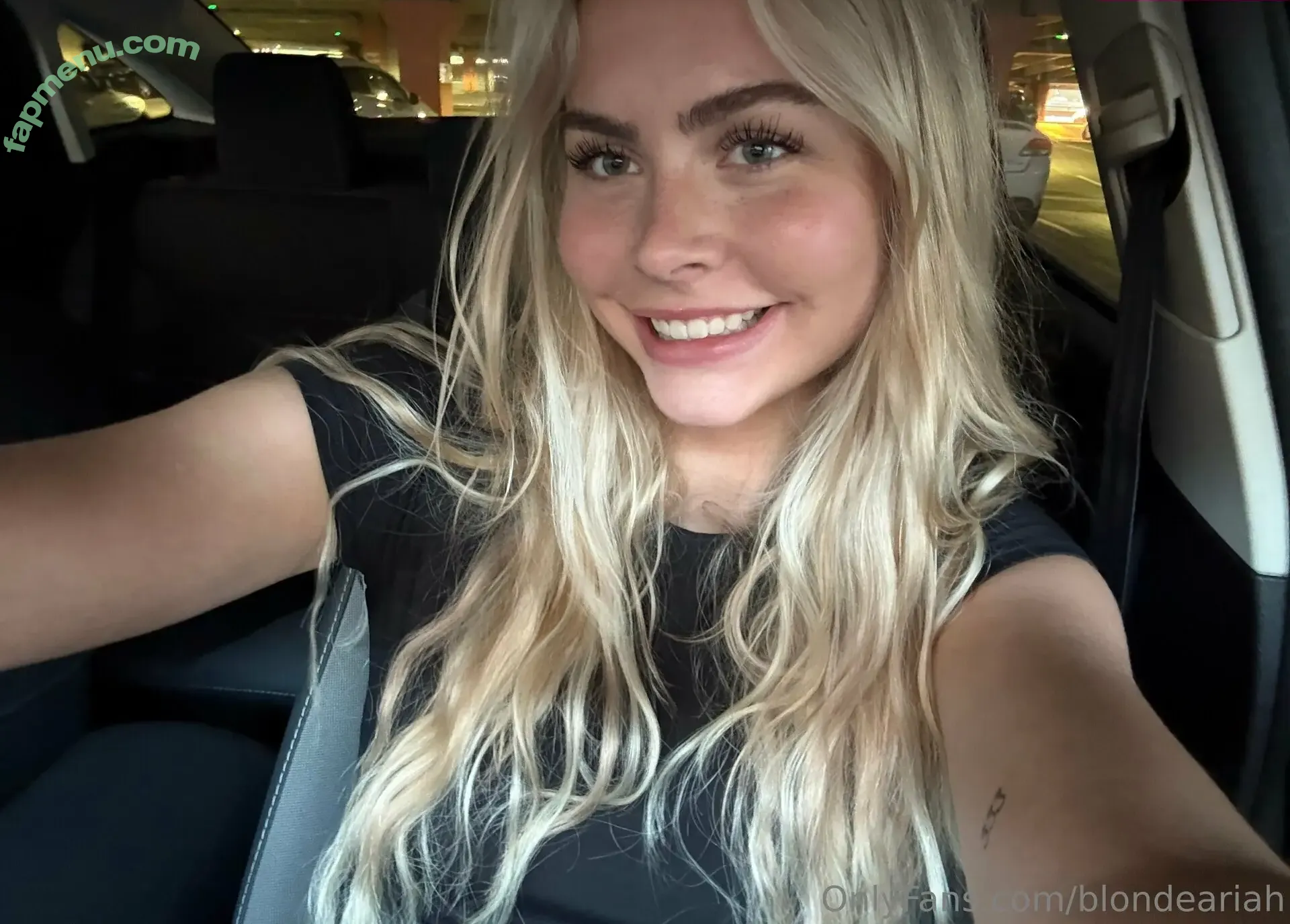 blondeariah nude photo #0018 (messy.blonde)