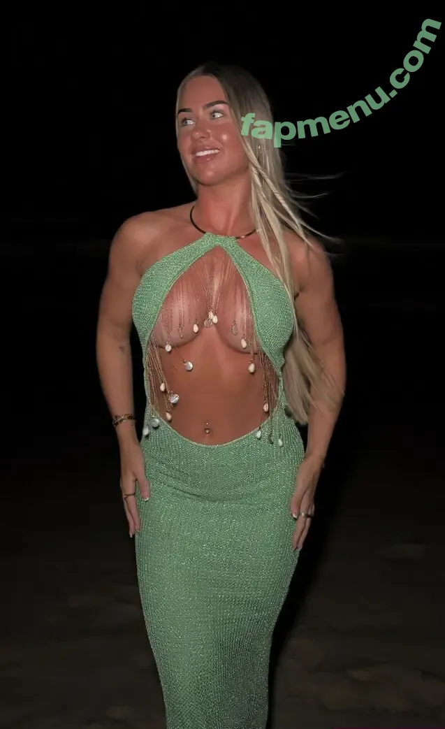 blondeb.tch nude photo #0021 (Mercedes Phillips / mercedes_blondie)