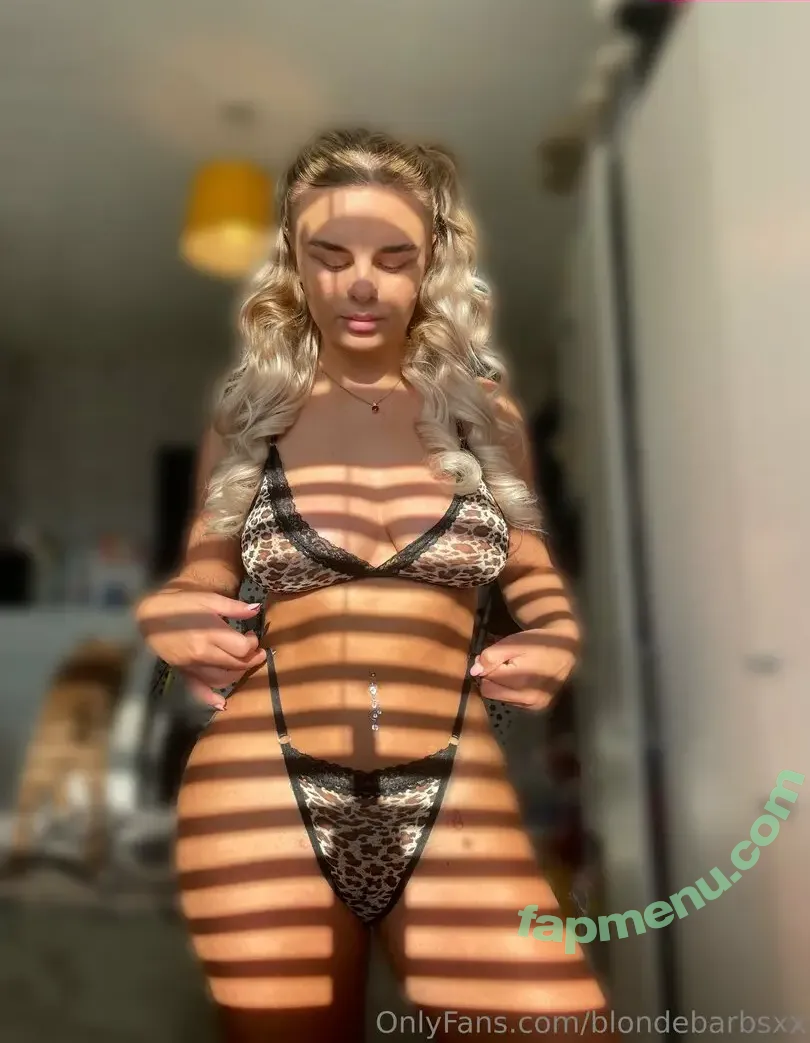 blondebarbsxx nude photo #0014 (tamzinturnerxoxo)