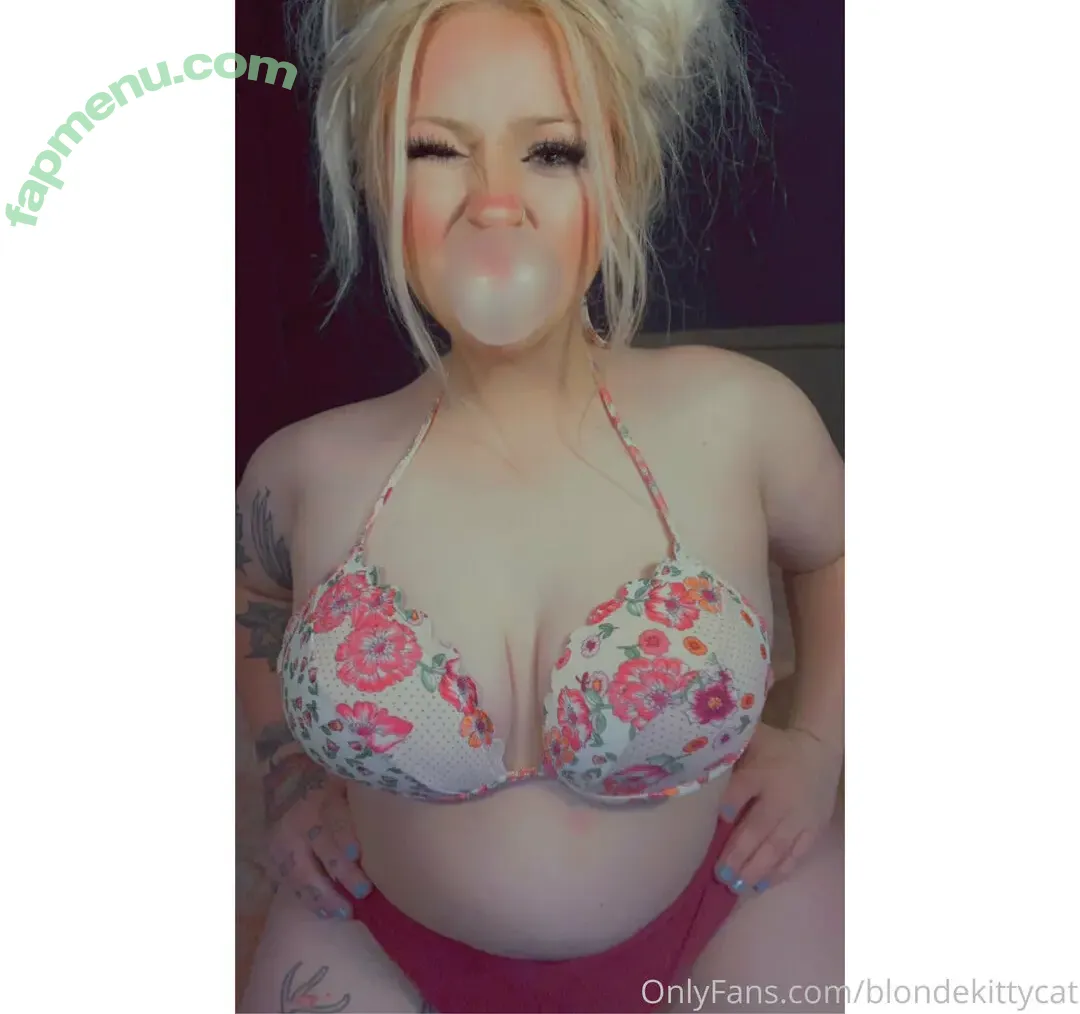 blondekittycat nude photo #0014 (karajoysquires)