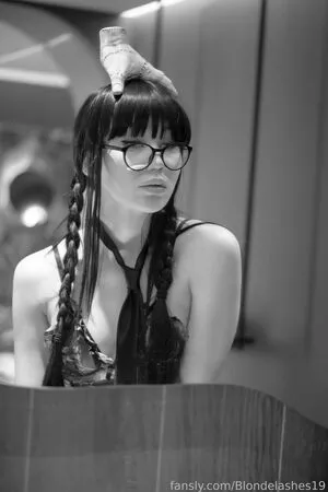 Blondelashes19 / blondelashes-19 / blondelashes1 / oralstrawberry / purssona nude photo #0548