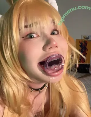Blondelashes19 / oralstrawberry nude photo #1118