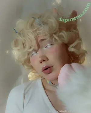 Blondelashes19 / oralstrawberry nude photo #1297