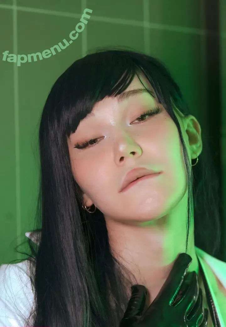 Blondelashes19 nude photo #1328 (oralstrawberry)