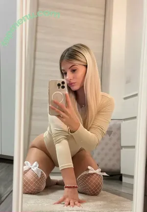 blondemelodie / melodie.blondie nude photo #0074