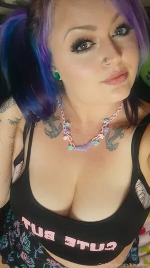  nude photo #0001