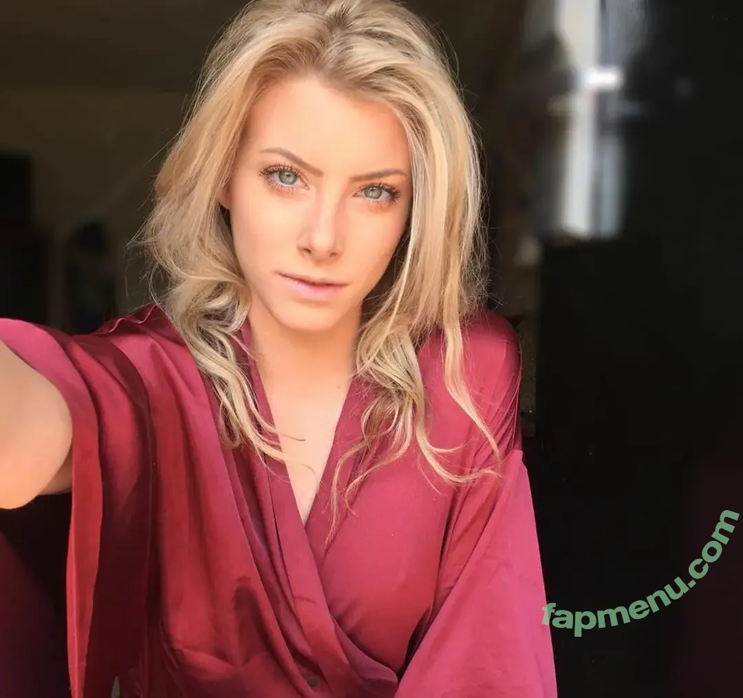 blondeshooter nude photo #0003 (blondeshooter)