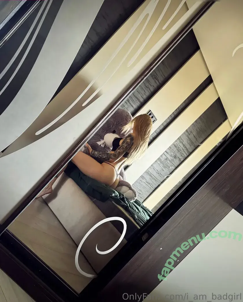 blondi.barbie nude photo #0002 (blondi.barbiee / i_am_badgirl)