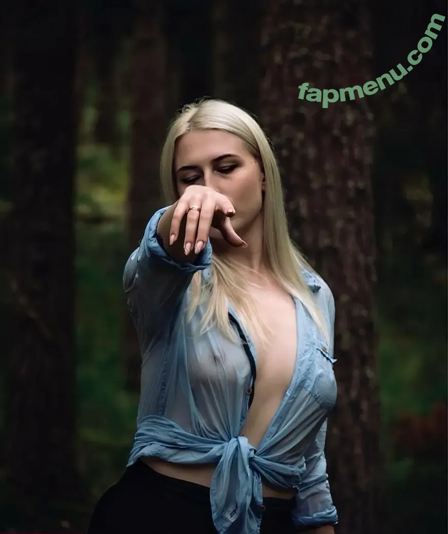 Blondie.v.s nude photo #0010 (stanli99)