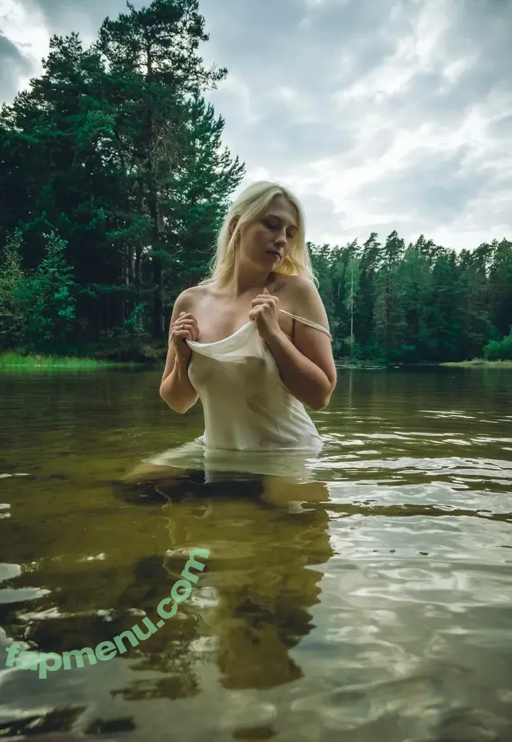 Blondie.v.s nude photo #0024 (stanli99)