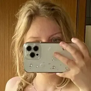 blondie1808 / blondie408 nude photo #0050