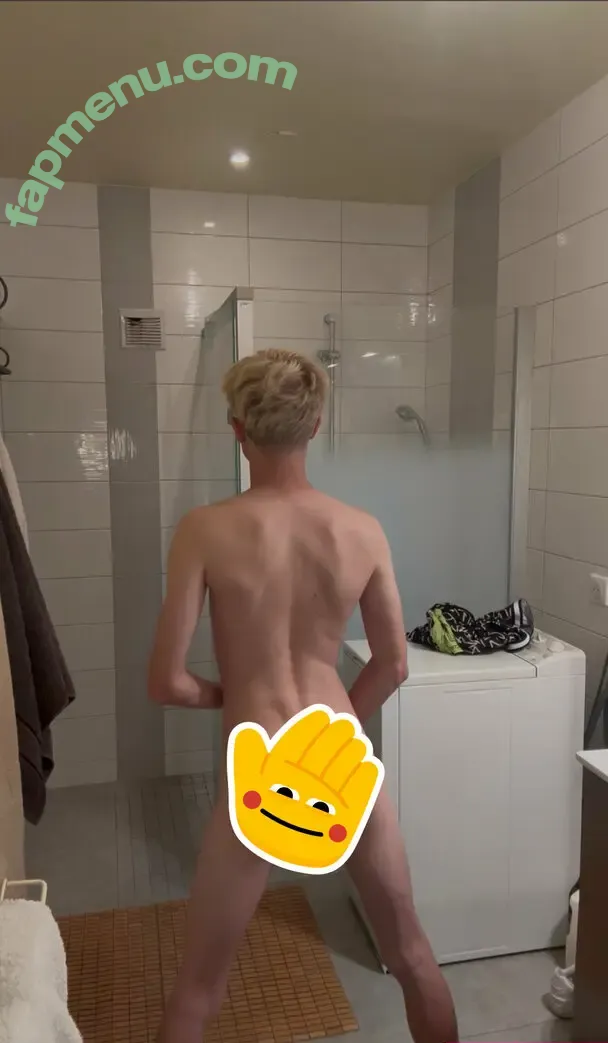 blondiebooy nude photo #0032 (blondiebooy)