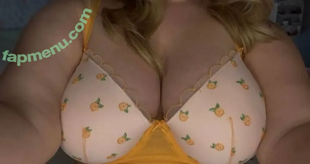 blondiee.18 nude photo #0093 (therealblondiee18)