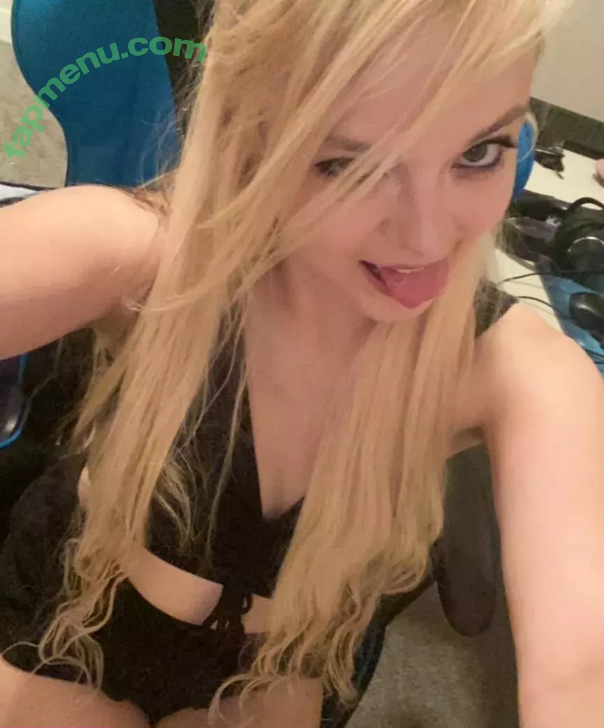 Blondiewondie nude photo #0083 (Blondiewondie1)