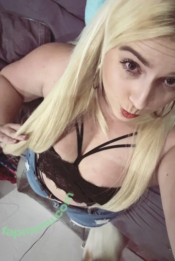 Blondiihell nude photo #0139 (Blondiihell)