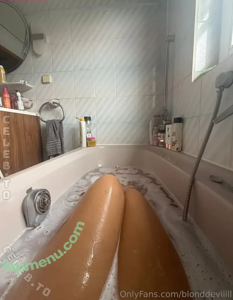 Blondiihell nude photo #0352 (Blondiihell)