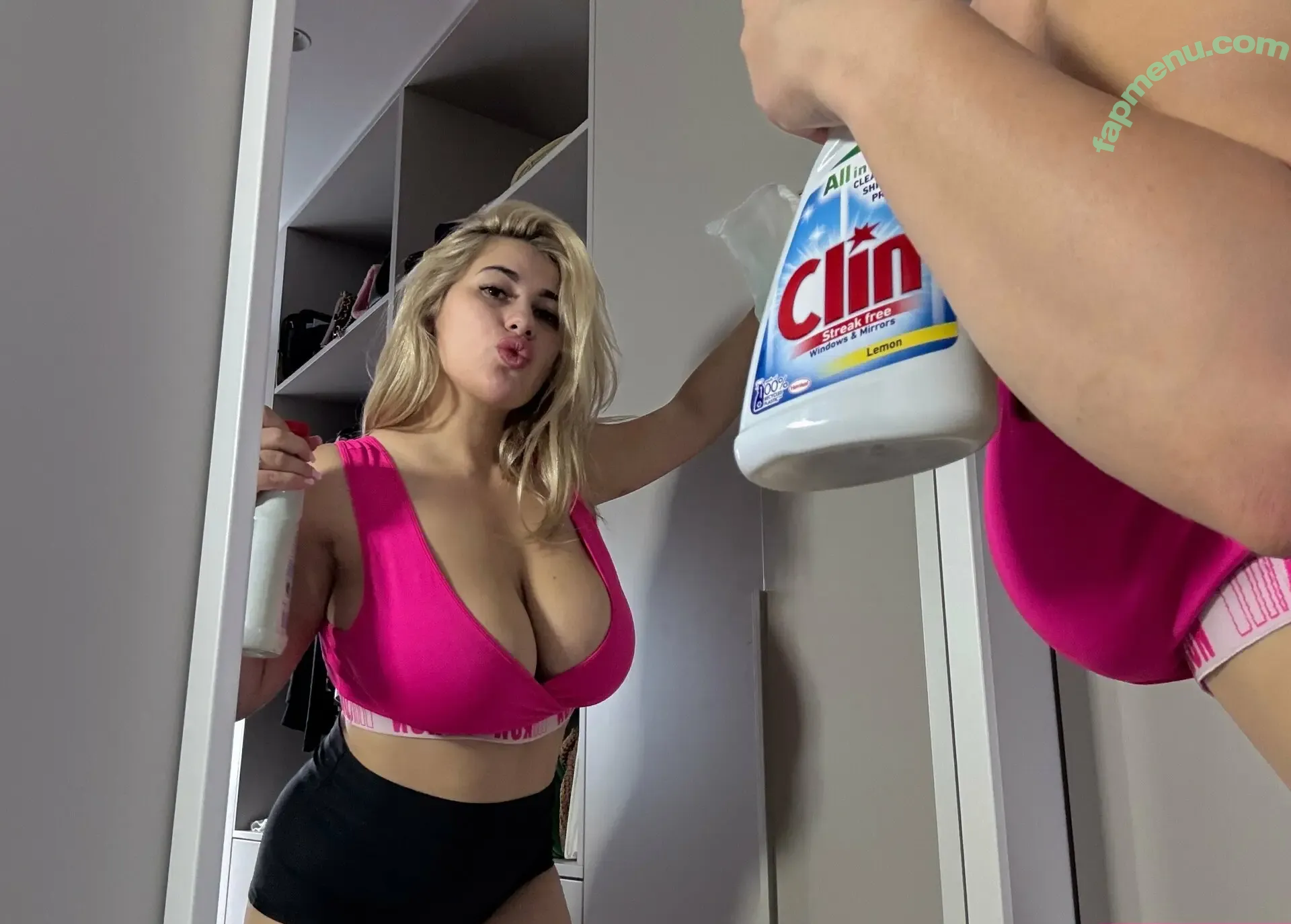 blondiiie_rose nude photo #0369 (blonderoseband)